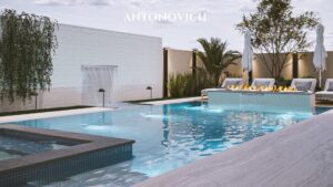 Swimming Pool Construction Services
